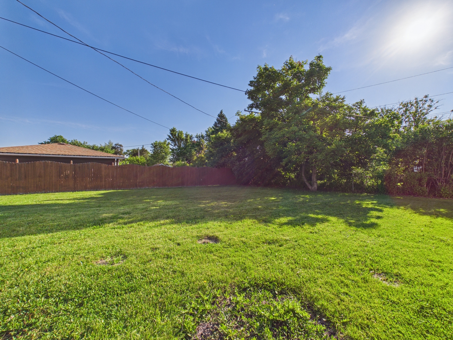 8133 S 85th Court, Justice, IL 60458