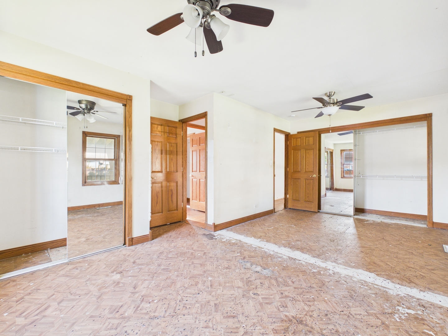 8133 S 85th Court, Justice, IL 60458
