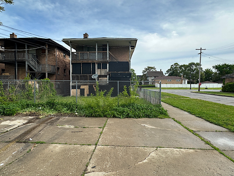 1600 Madison Street, Maywood, IL 60153