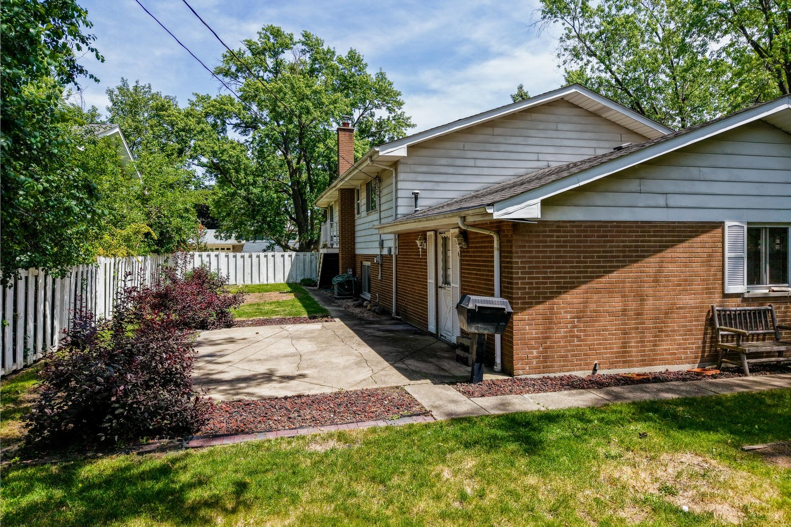 407 Keepataw Drive, Lemont, IL 60439