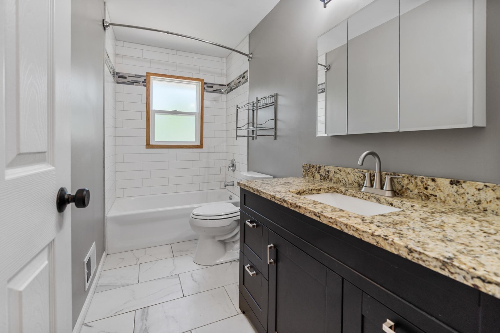 407 Keepataw Drive, Lemont, IL 60439