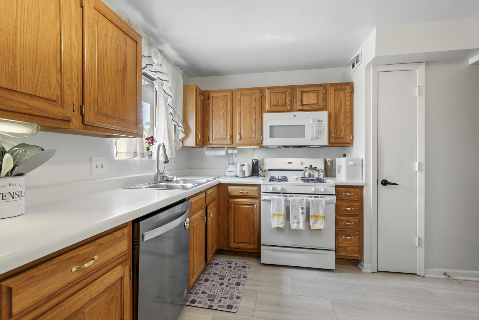 6020 Lake Bluff Drive #502, Tinley Park, IL 60477