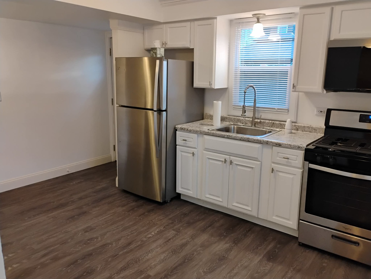 1608 11th Street, Waukegan, IL 60085