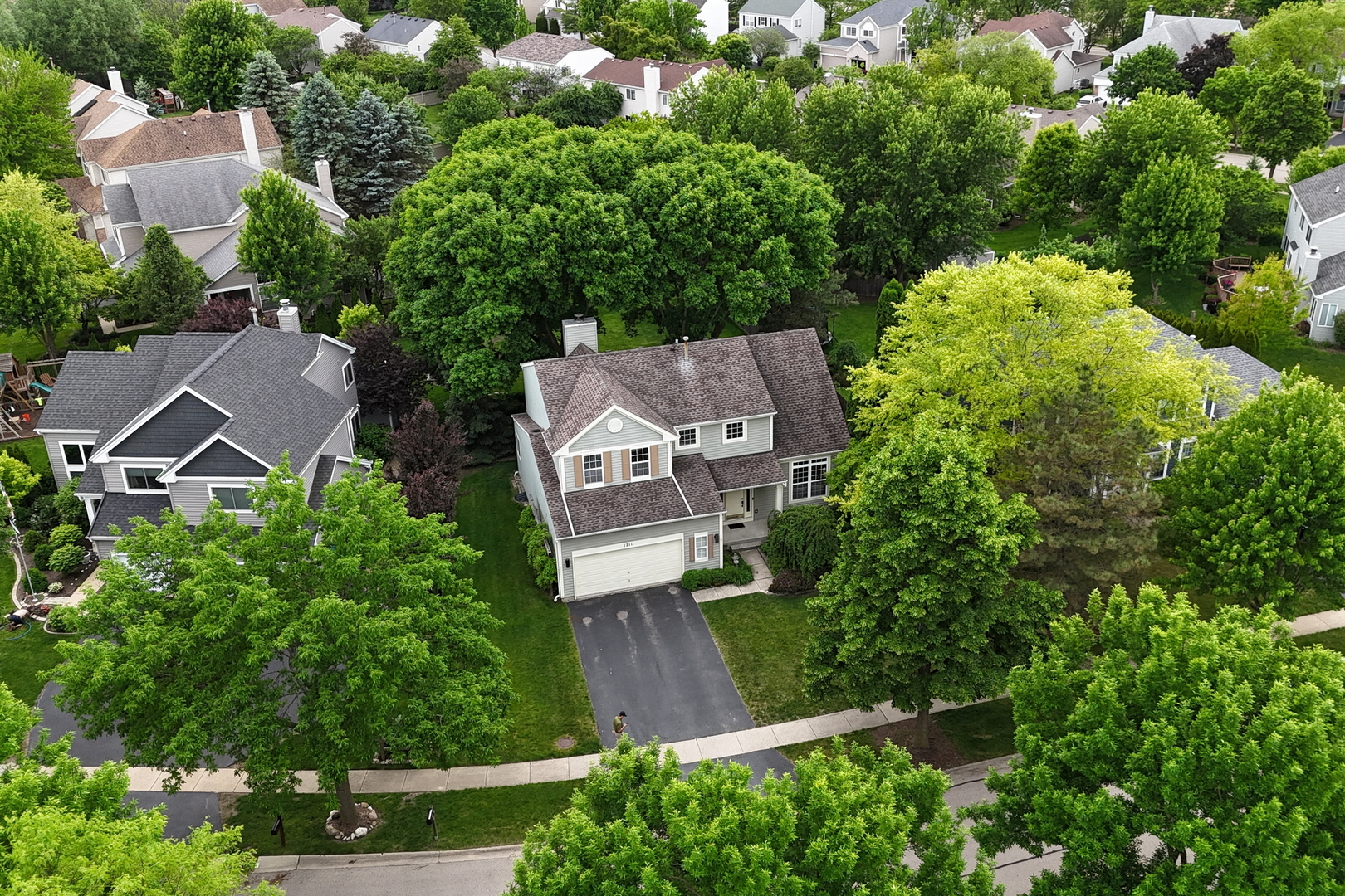1211 Laurel Lane, Gurnee, IL 60031