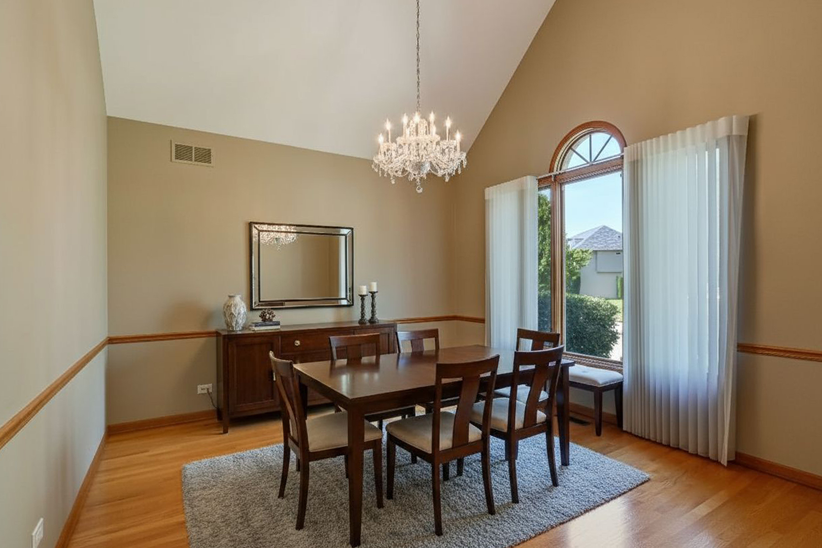 10735 Christopher Drive, Lemont, IL 60439