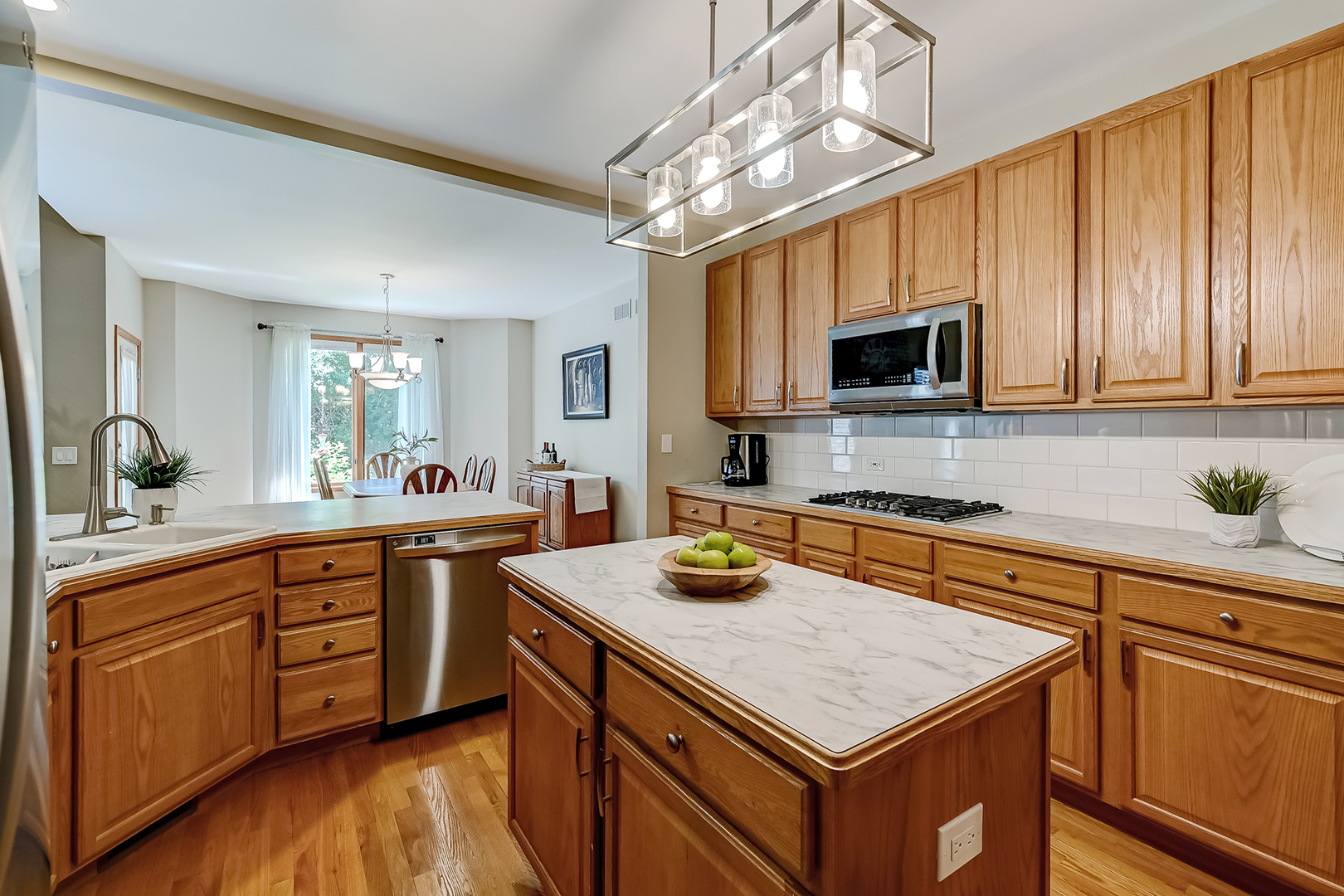 10735 Christopher Drive, Lemont, IL 60439