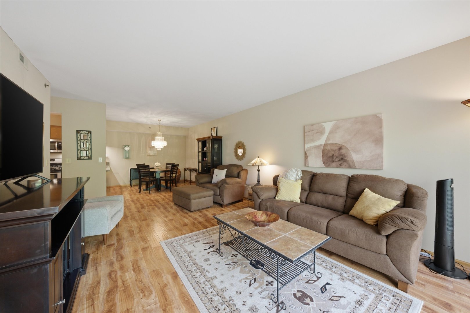 7841 W 157th Street #305, Orland Park, IL 60462