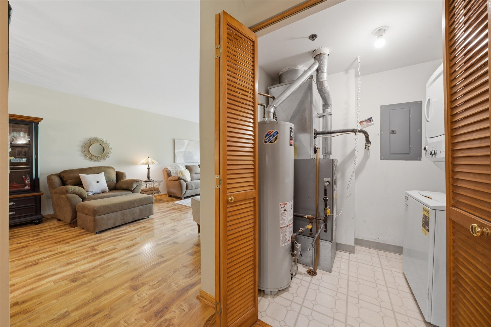 7841 W 157th Street #305, Orland Park, IL 60462