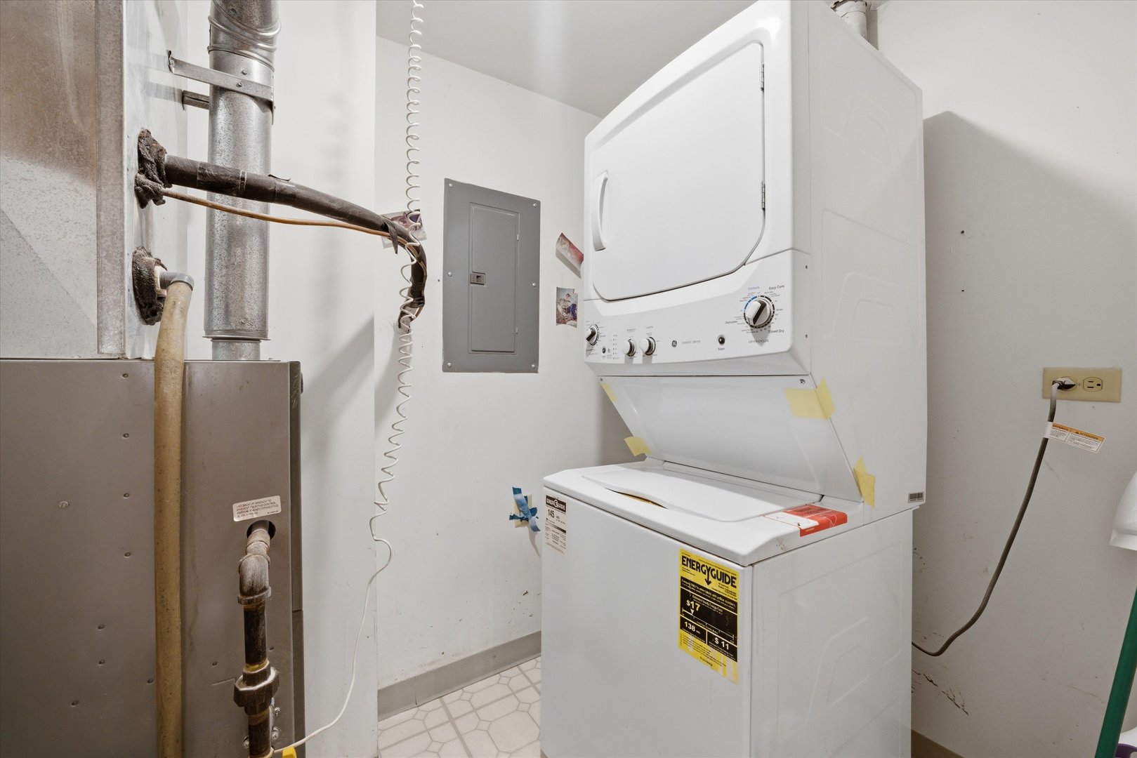 7841 W 157th Street #305, Orland Park, IL 60462