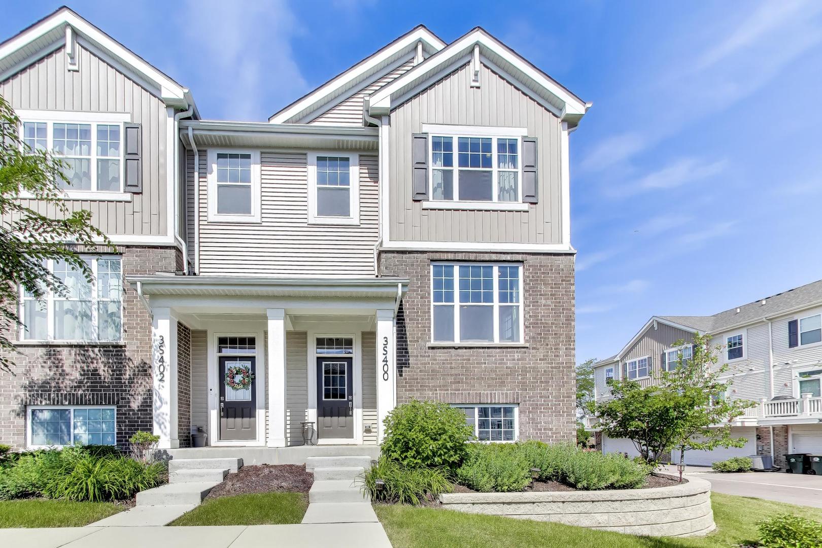 3S400 Wheeler Circle, Warrenville, IL 60563