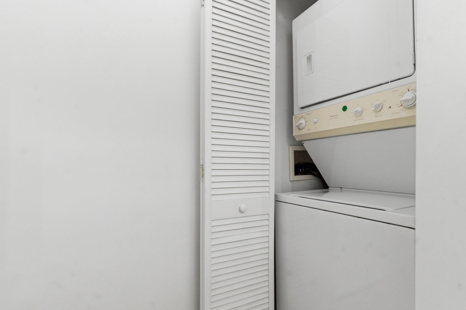 5854 N Kenmore Avenue #4C, Chicago, IL 60660