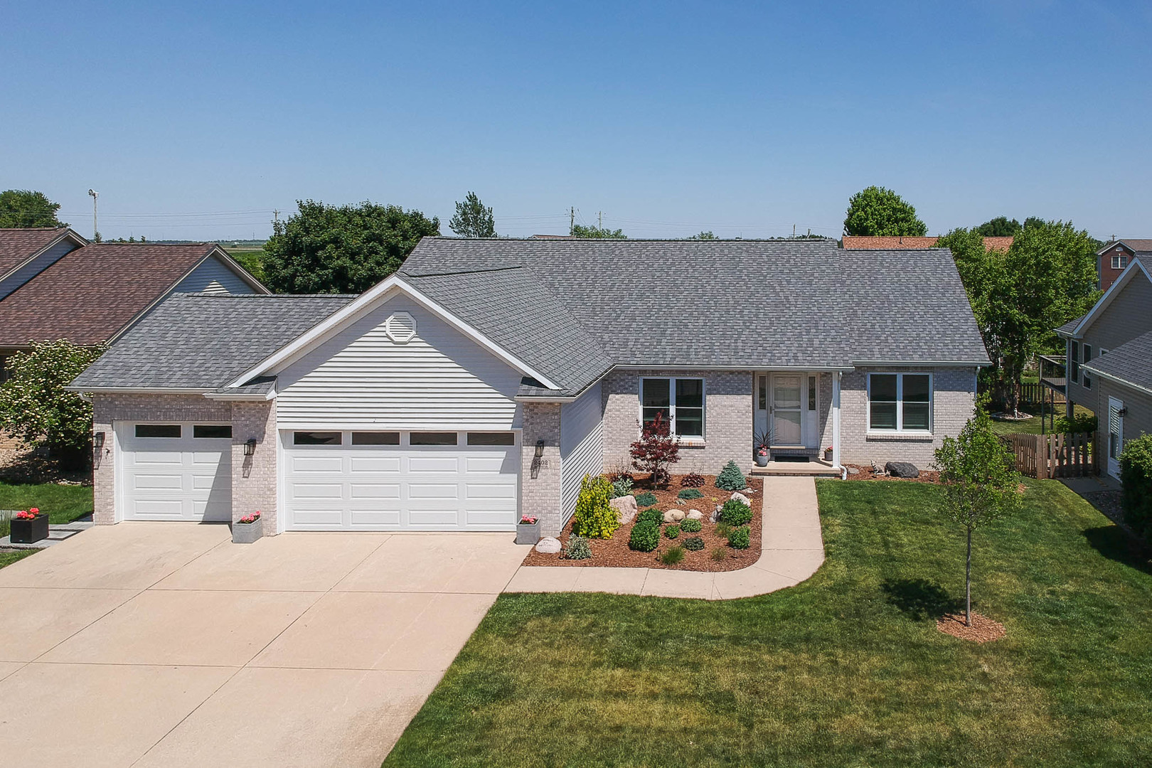 2402 Sanford Lane, Normal, IL 61761