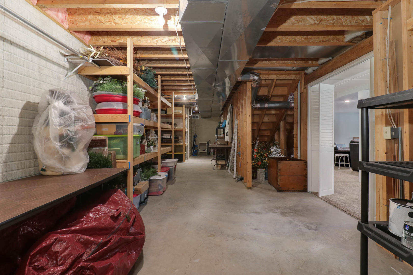 2402 Sanford Lane, Normal, IL 61761