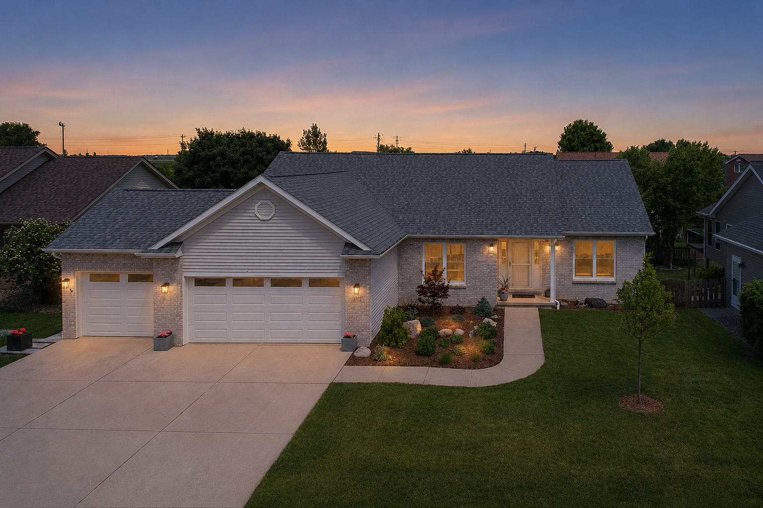 2402 Sanford Lane, Normal, IL 61761