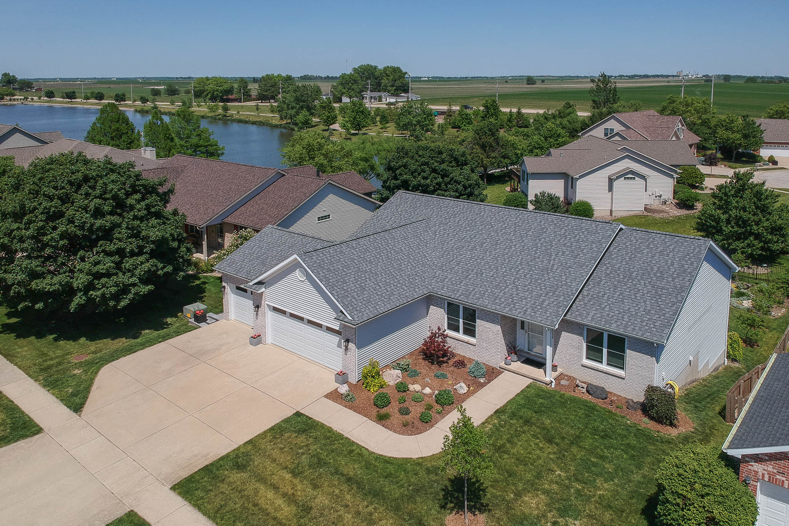 2402 Sanford Lane, Normal, IL 61761