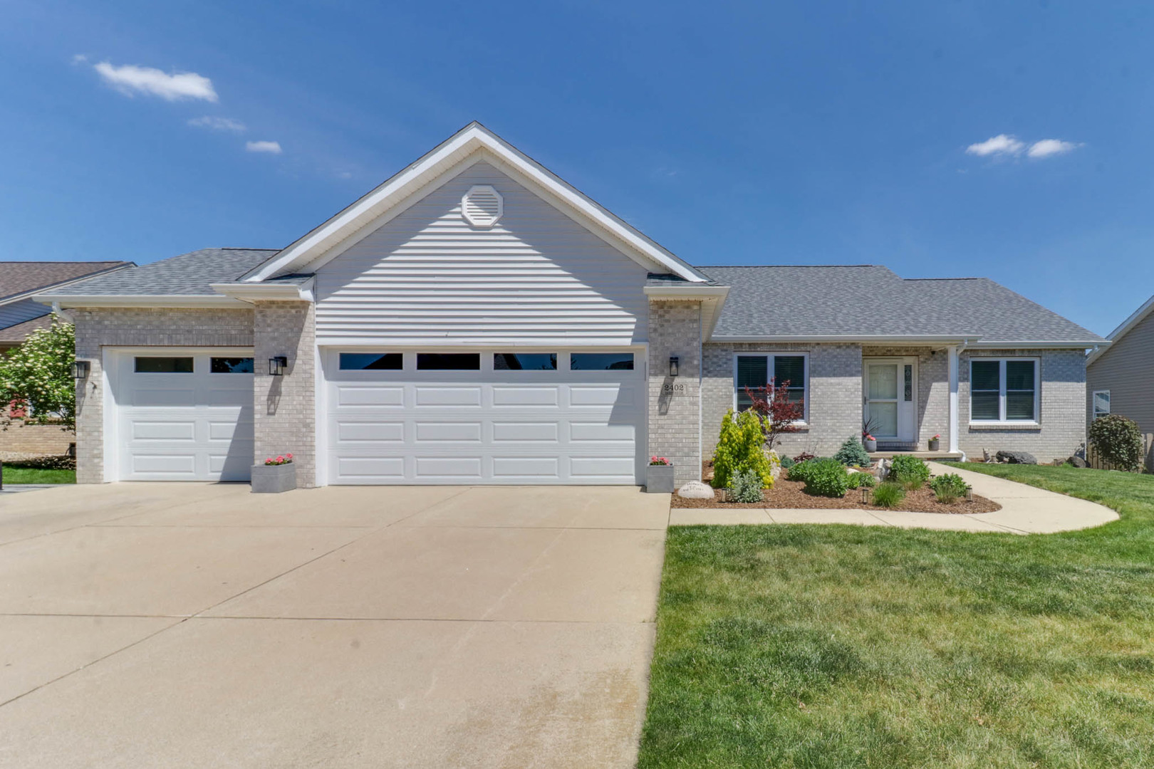 2402 Sanford Lane, Normal, IL 61761