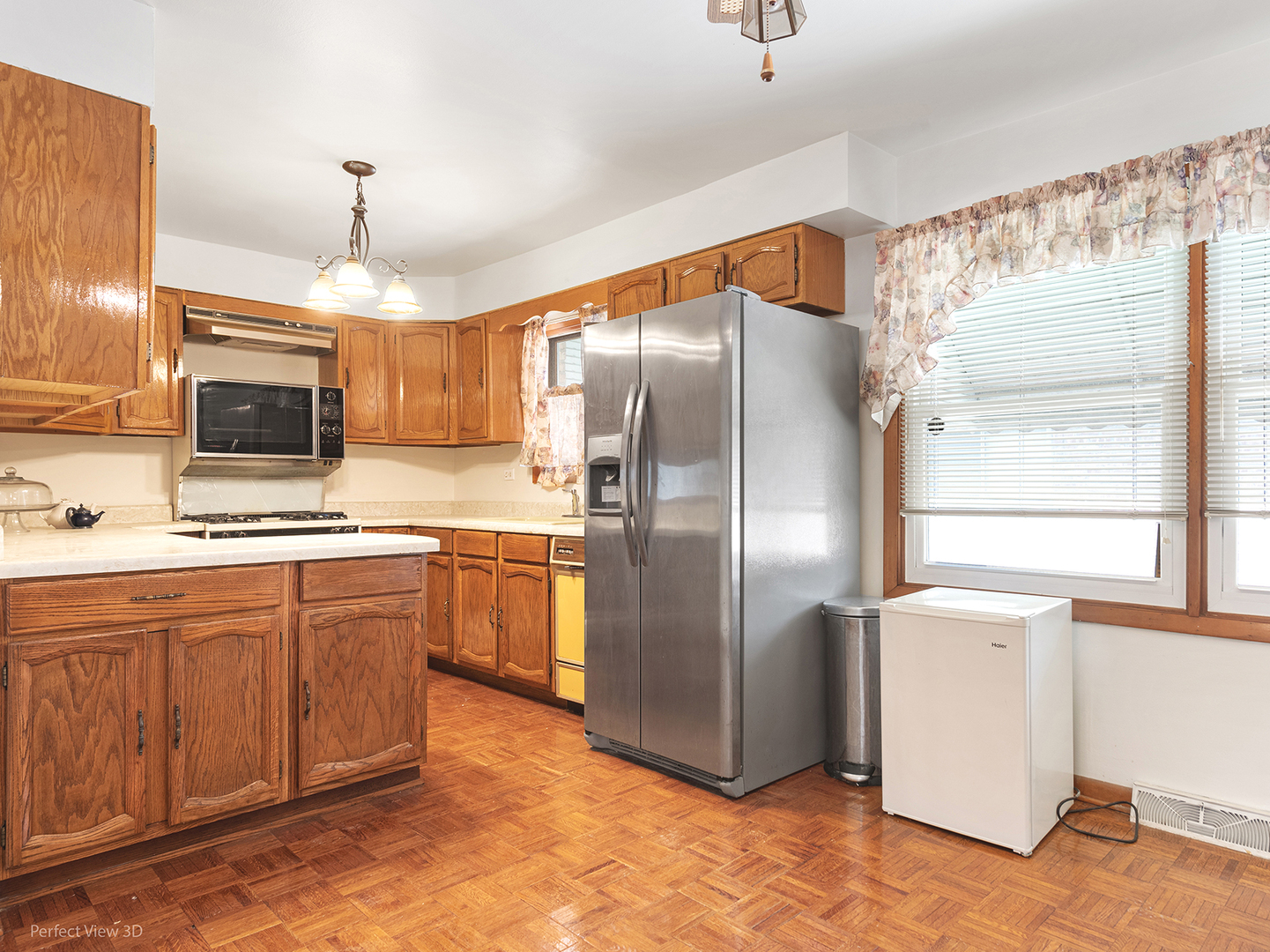 1306 E 88th Place, Chicago, IL 60619