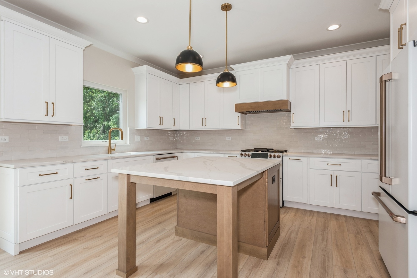 1N073 LOT 3 Farwell Street, Carol Stream, IL 60188