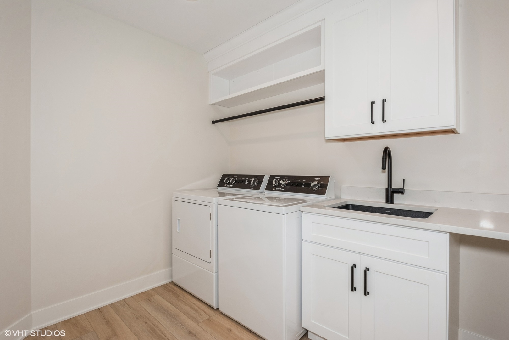 1N072 Lot 7 Morse Street, Carol Stream, IL 60188