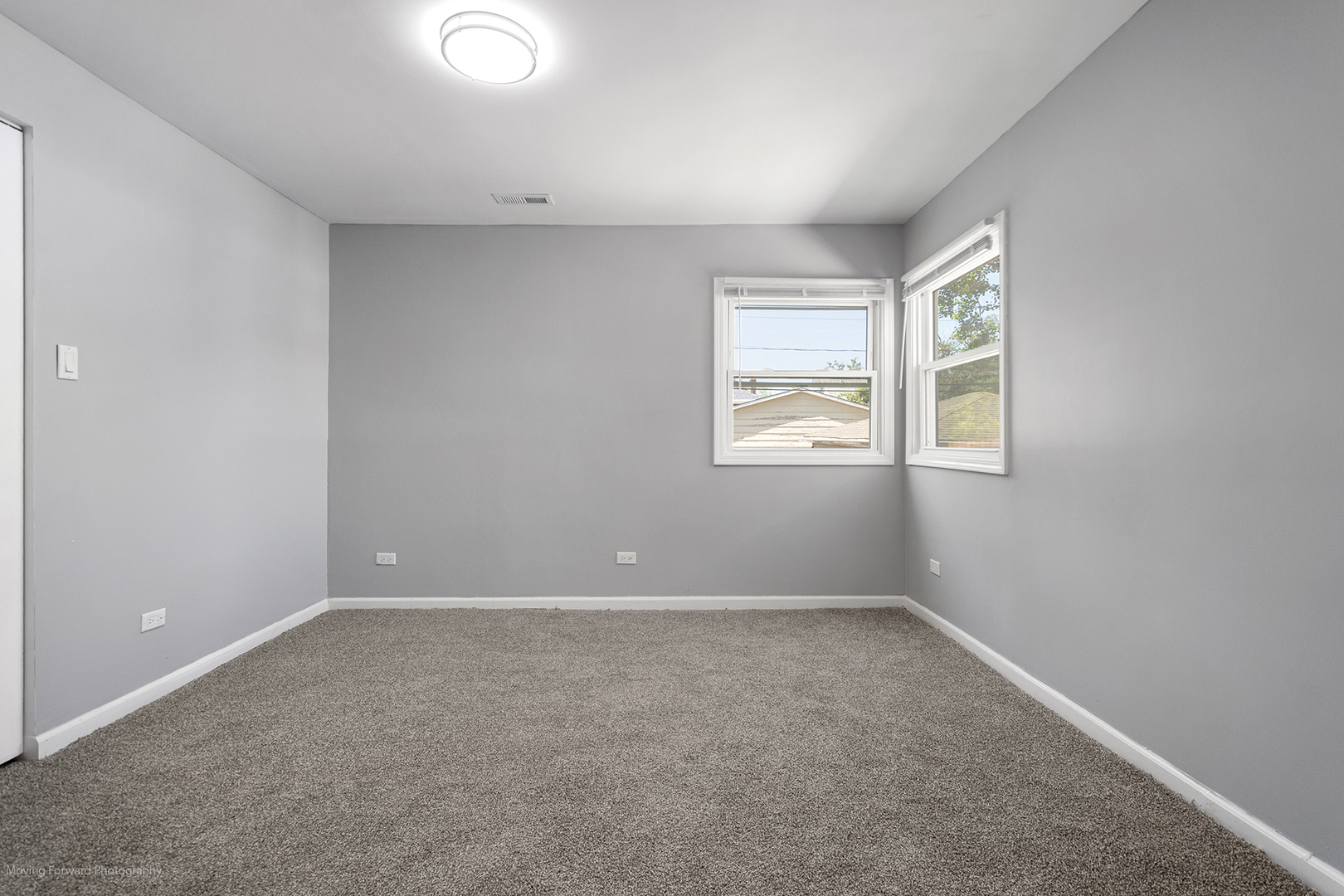 353 W 15th Place, Chicago Heights, IL 60411
