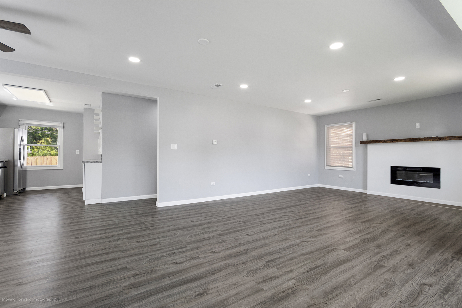 353 W 15th Place, Chicago Heights, IL 60411