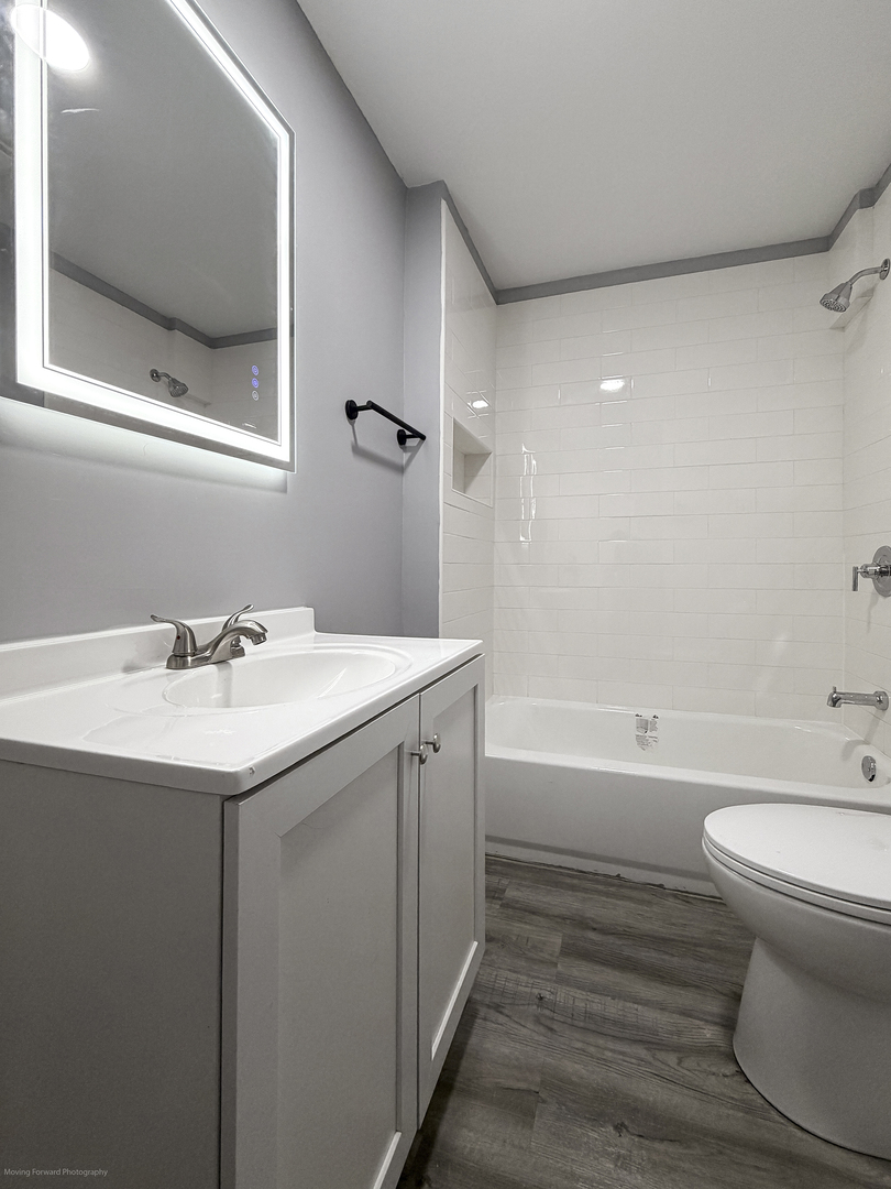 353 W 15th Place, Chicago Heights, IL 60411