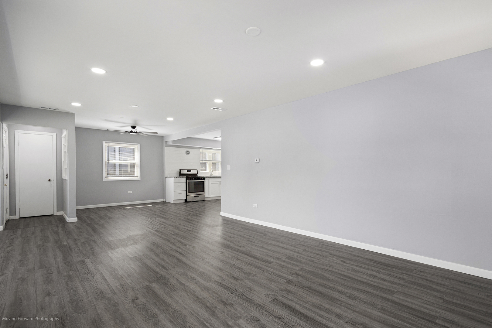 353 W 15th Place, Chicago Heights, IL 60411