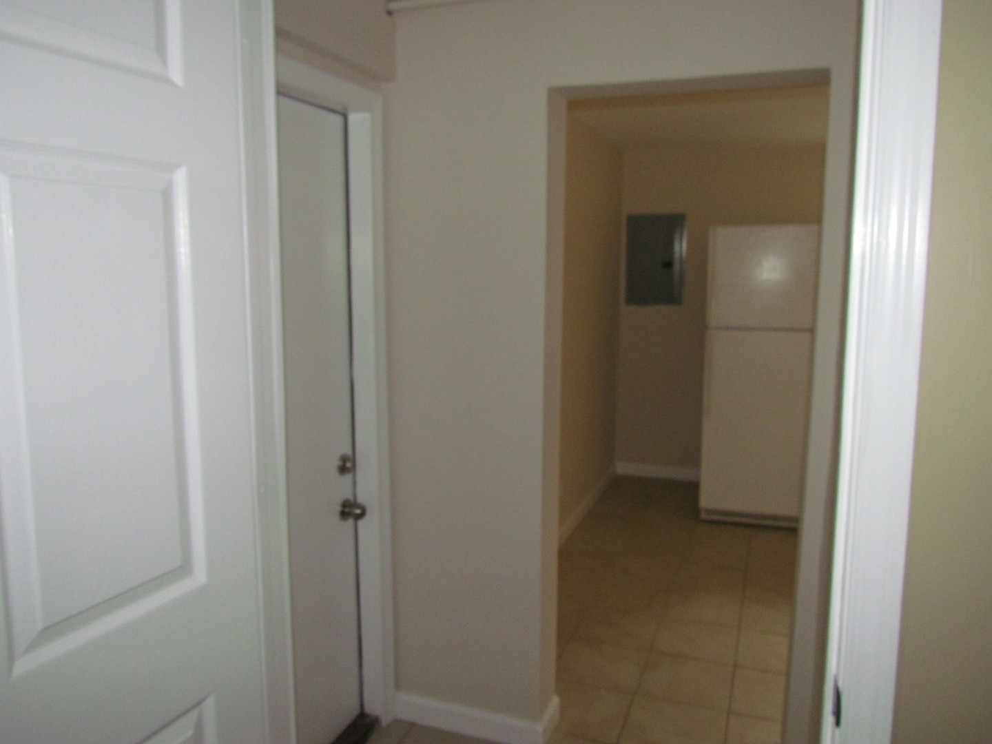 28W625 Lester Street, West Chicago, IL 60185