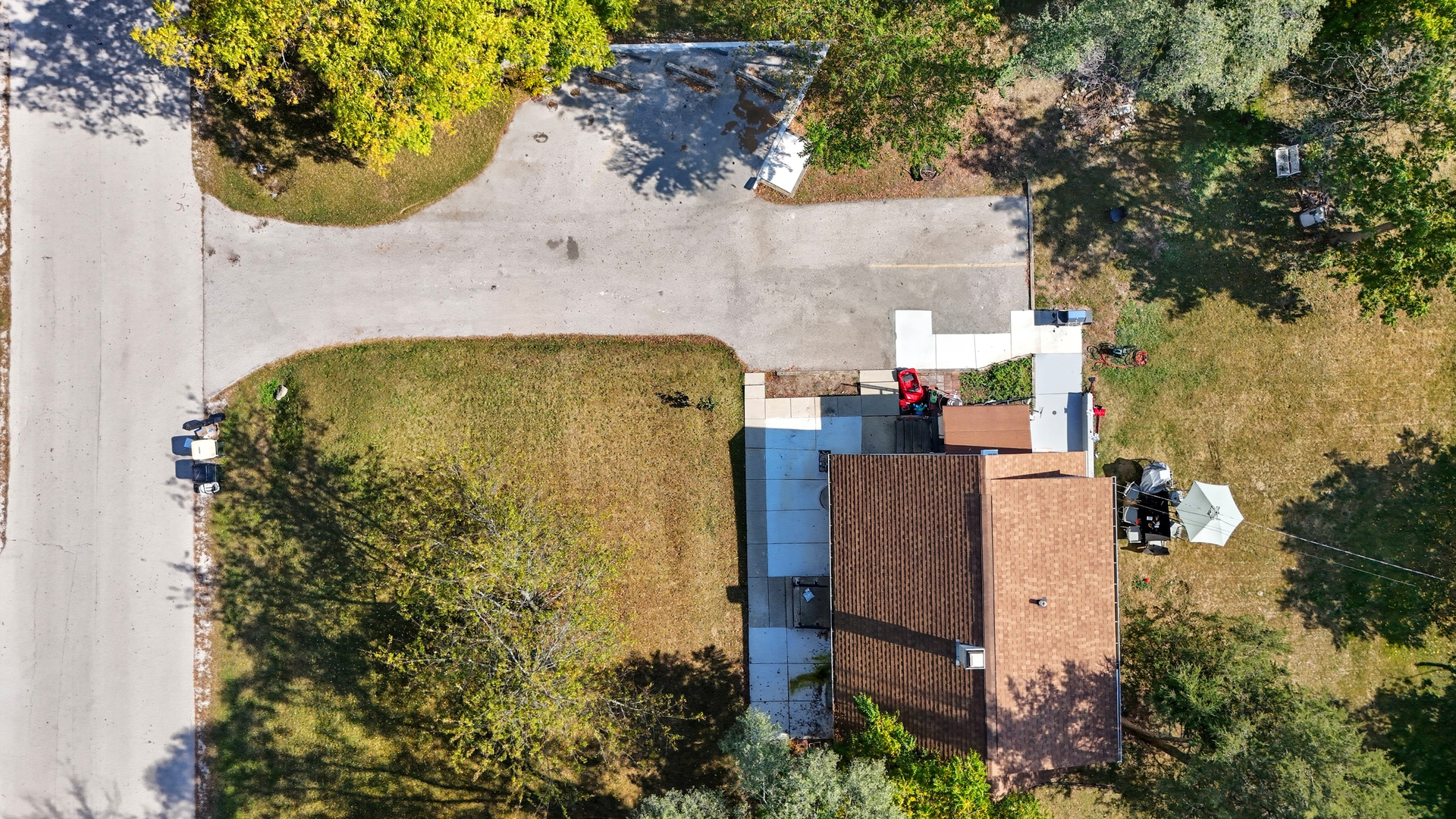 28W625 Lester Street, West Chicago, IL 60185