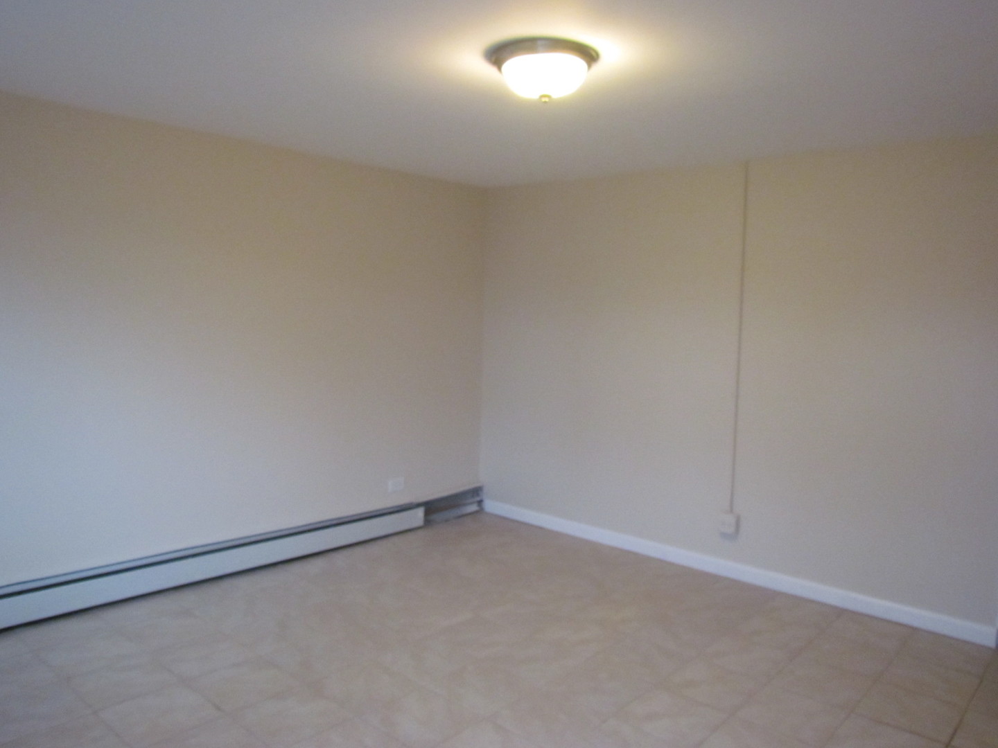 28W625 Lester Street, West Chicago, IL 60185