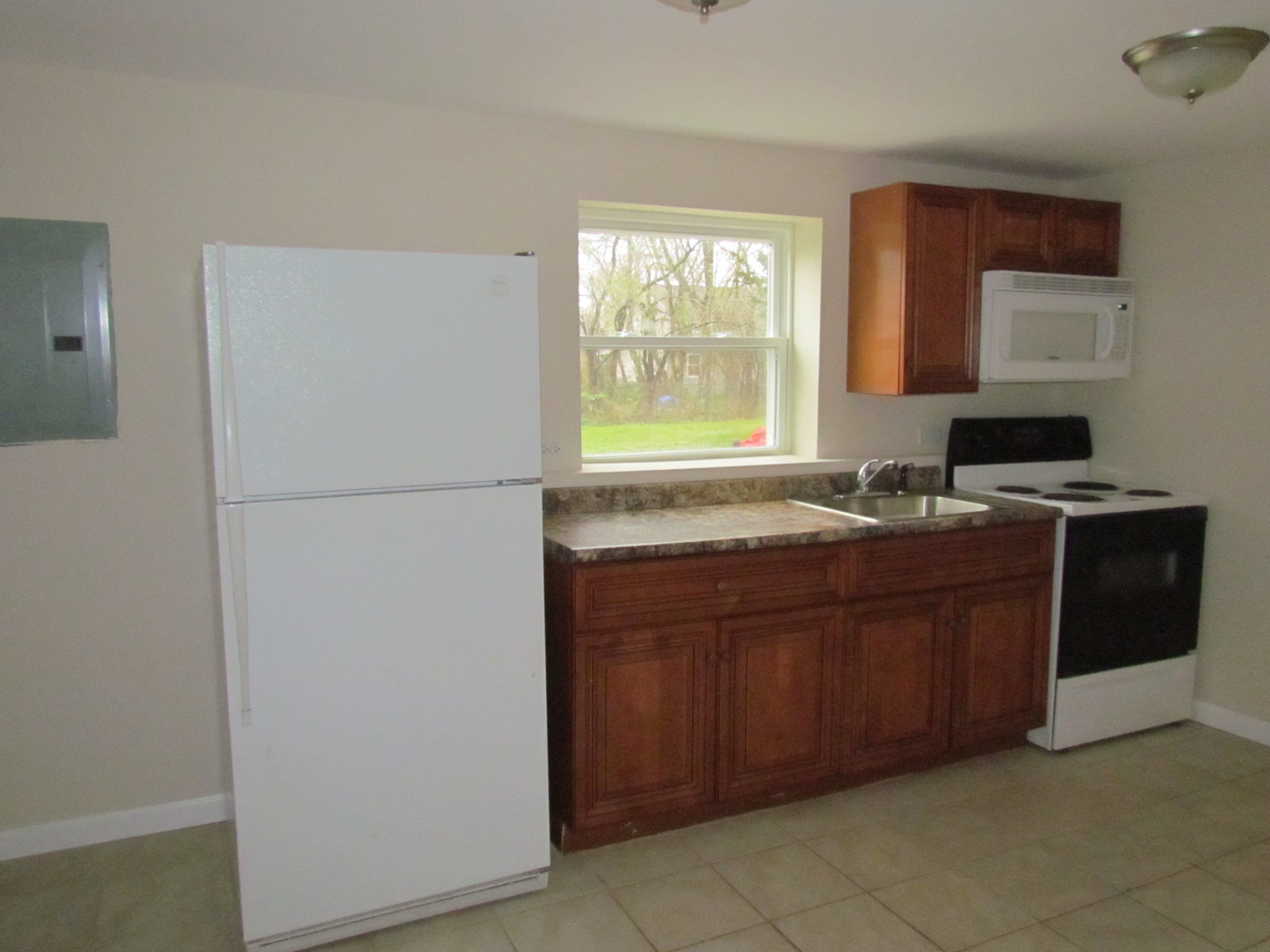 28W625 Lester Street, West Chicago, IL 60185