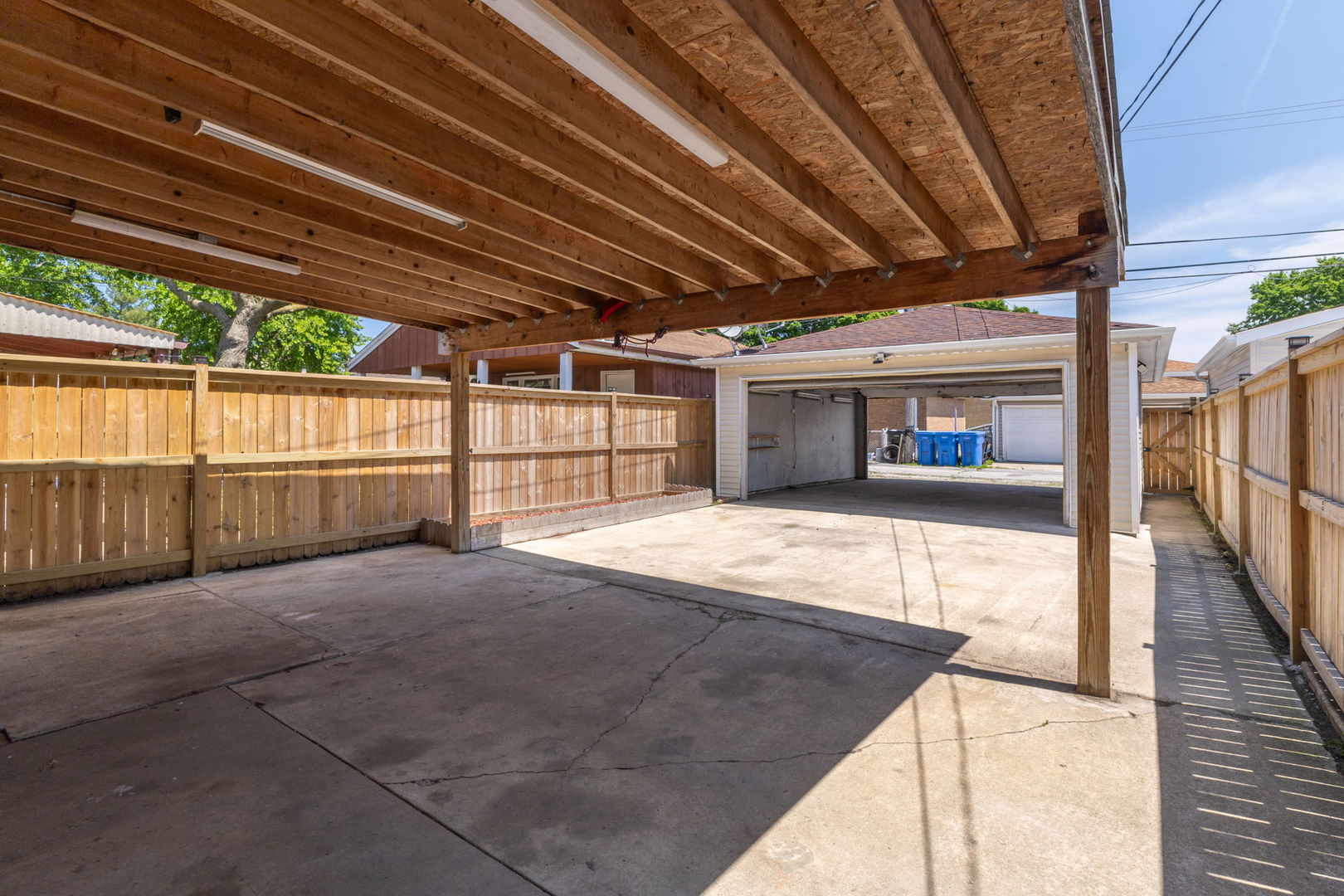 10505 S Avenue F, Chicago, IL 60617