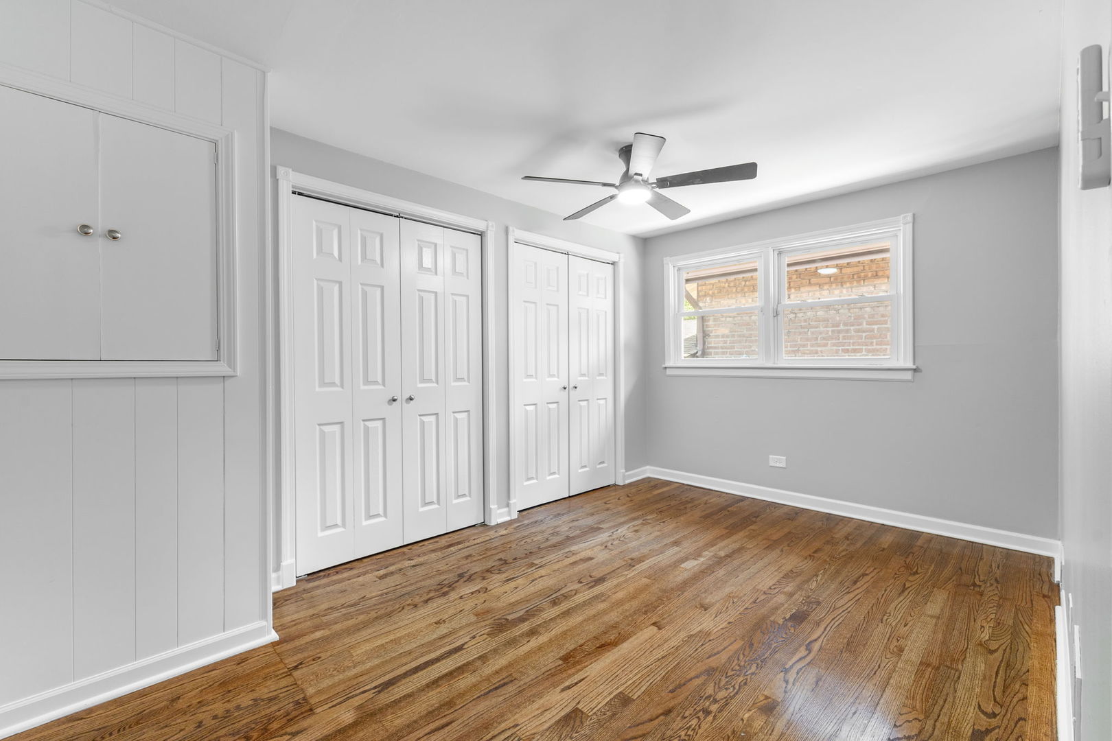 10505 S Avenue F, Chicago, IL 60617
