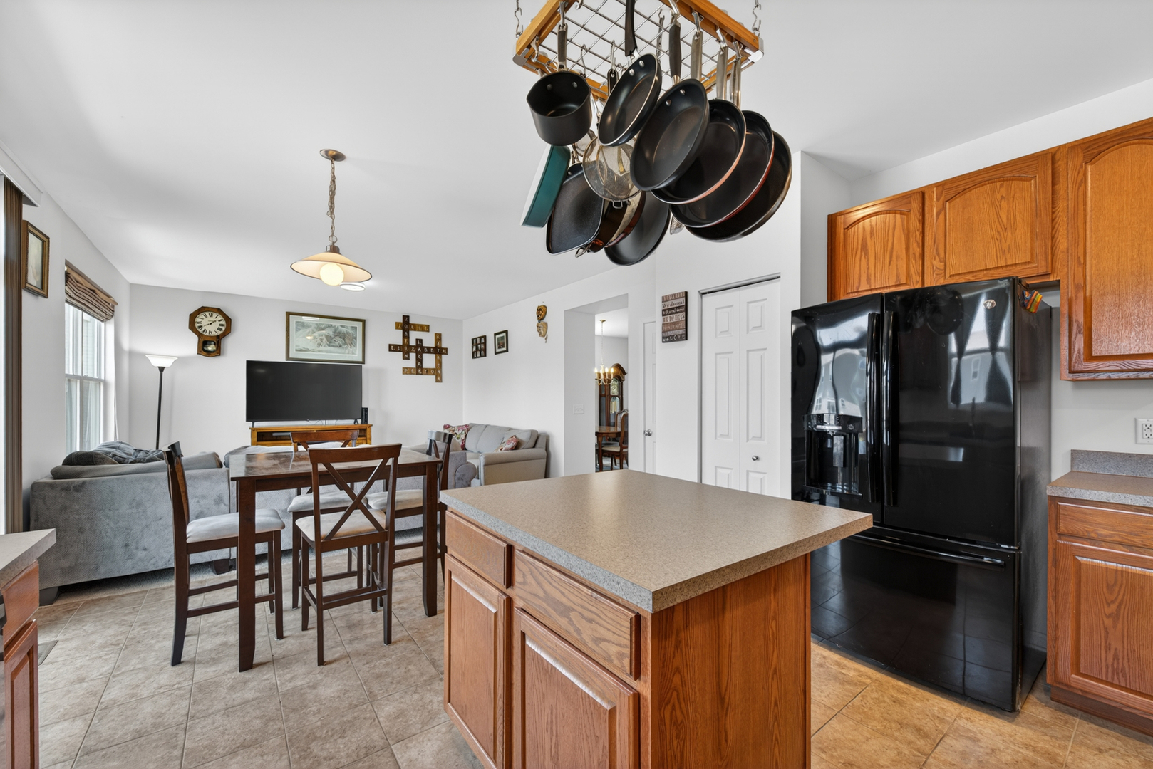 1541 Bristol Drive, Hampshire, IL 60140