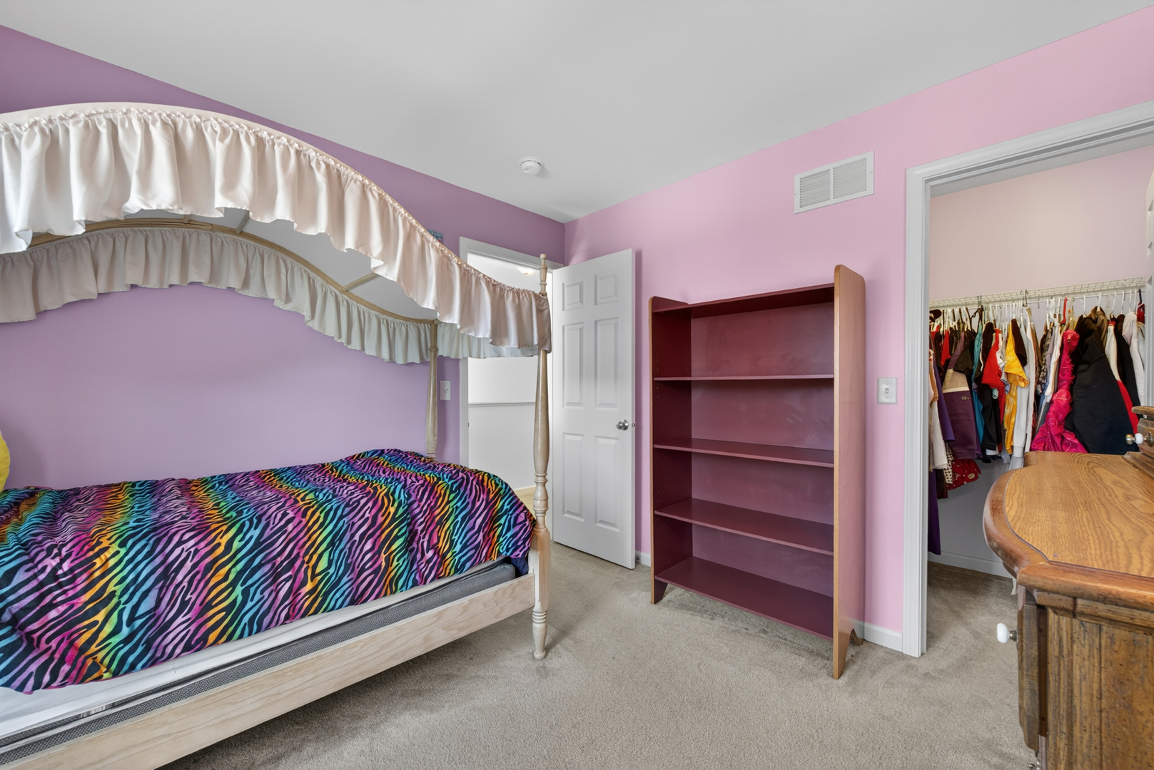 1541 Bristol Drive, Hampshire, IL 60140