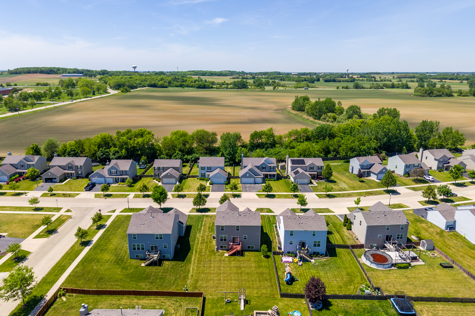 1541 Bristol Drive, Hampshire, IL 60140