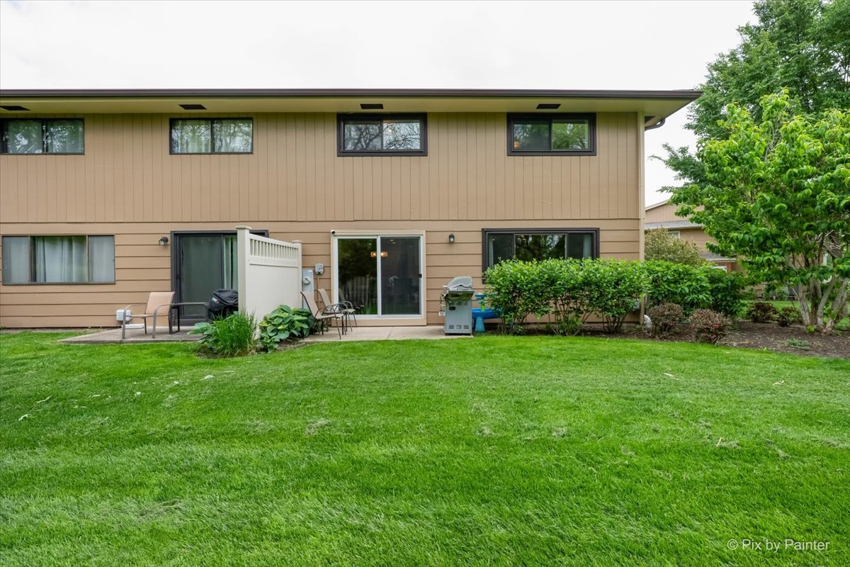 802 Dighton Lane, Schaumburg, IL 60173