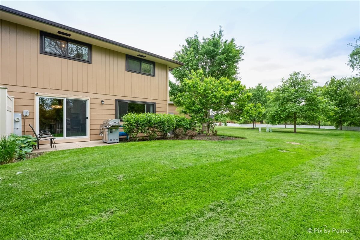 802 Dighton Lane, Schaumburg, IL 60173