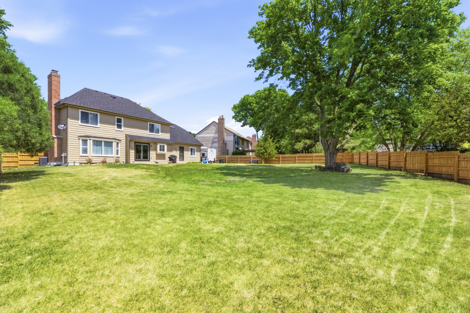 845 Crabtree Lane, Cary, IL 60013