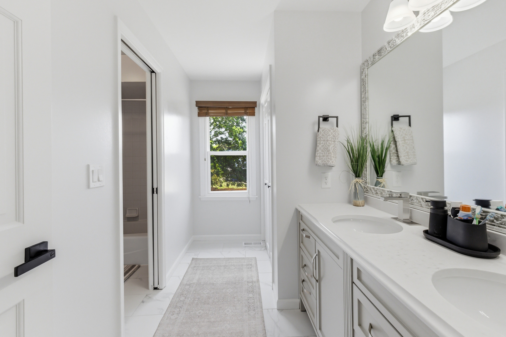 845 Crabtree Lane, Cary, IL 60013