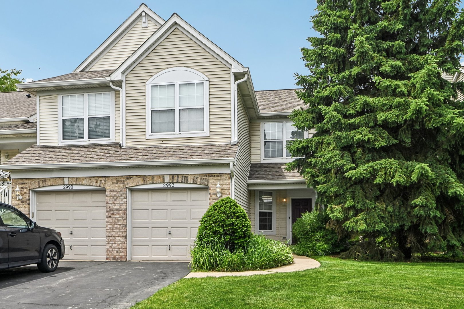 2992 Waters Edge Circle, Aurora, IL 60504