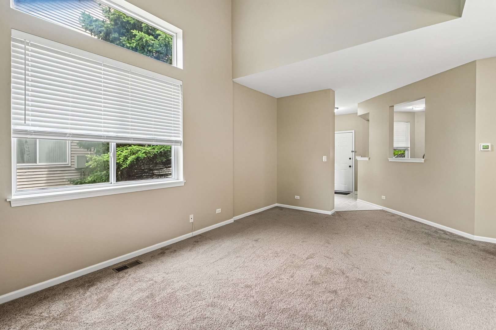 2992 Waters Edge Circle, Aurora, IL 60504