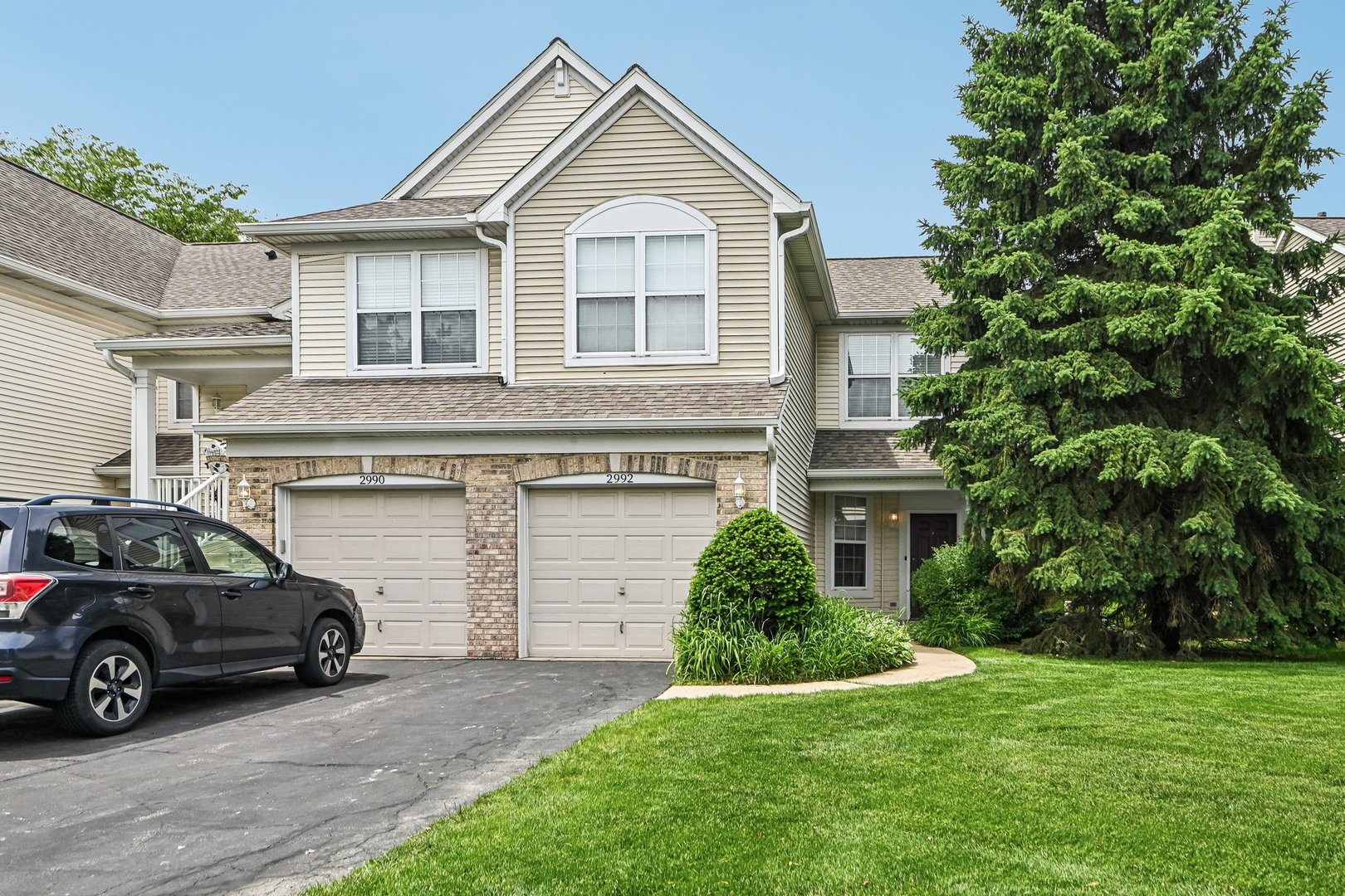 2992 Waters Edge Circle, Aurora, IL 60504
