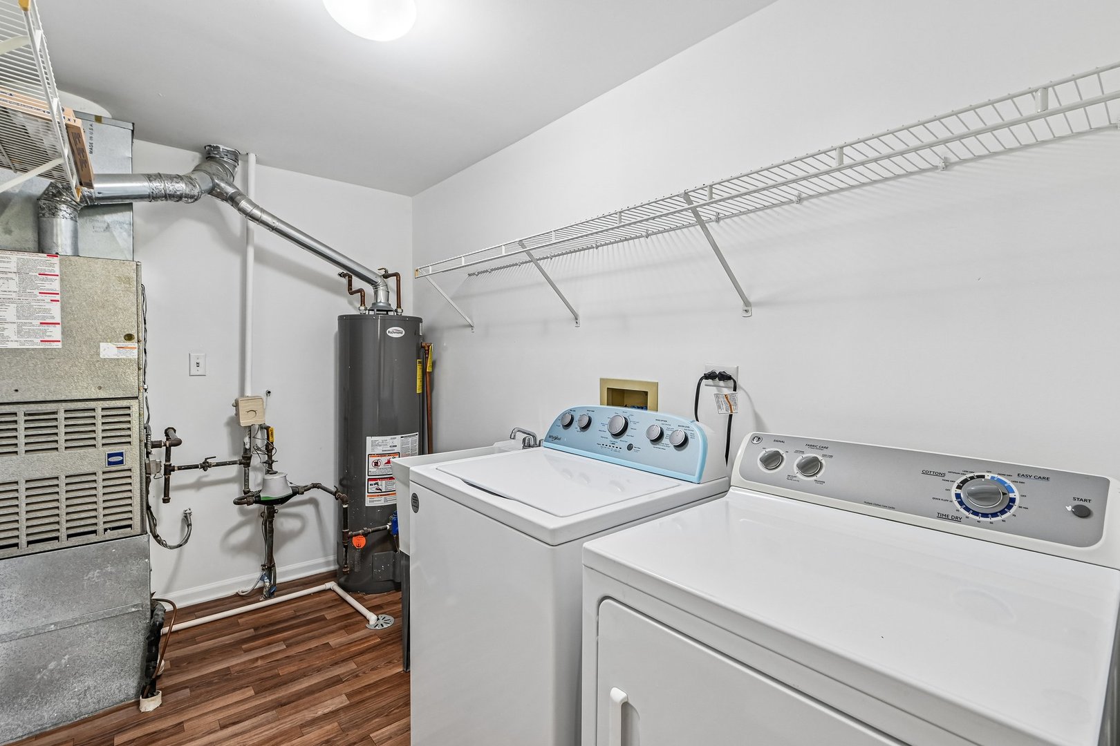 2992 Waters Edge Circle, Aurora, IL 60504