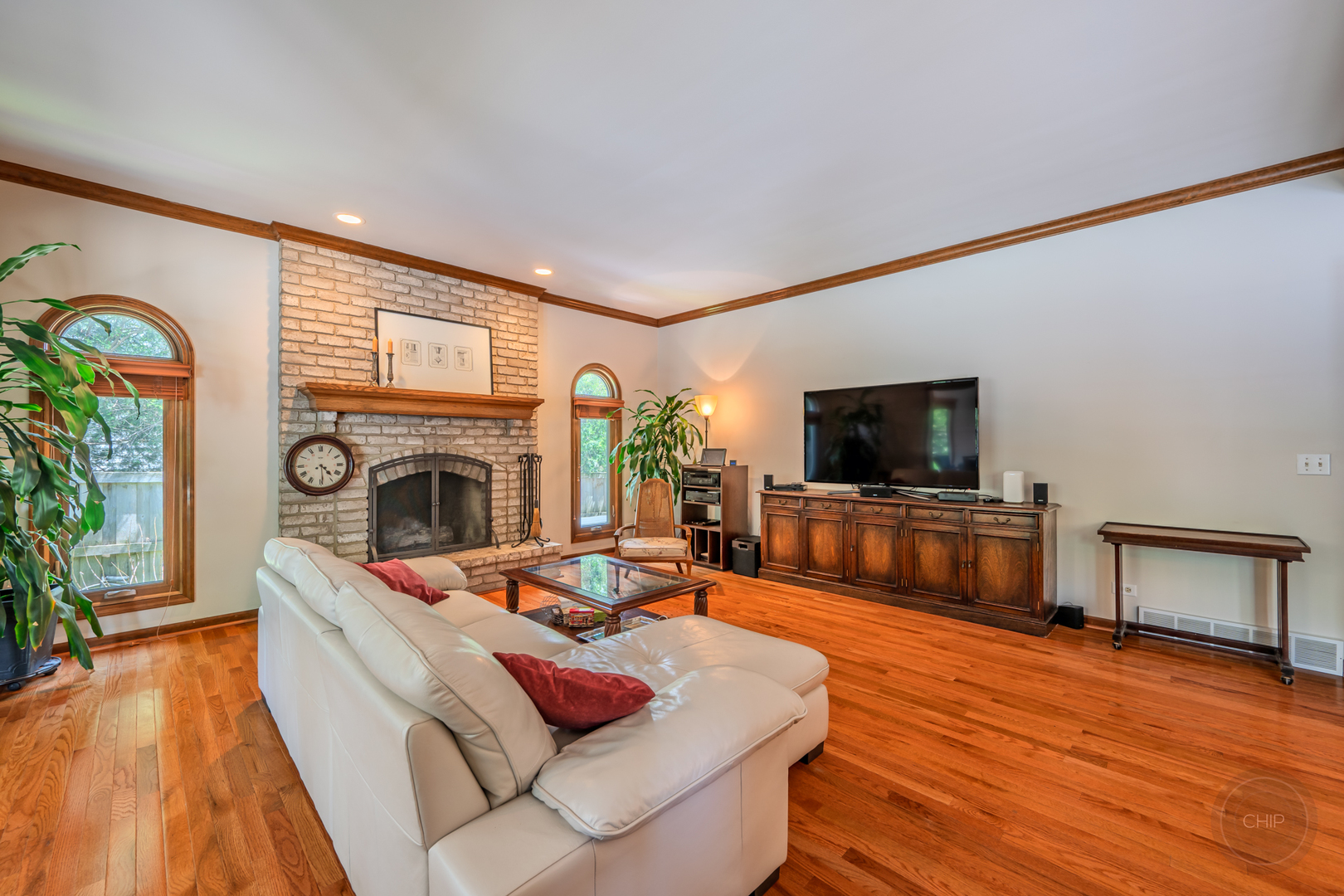 391 DuPahze Street, Naperville, IL 60565