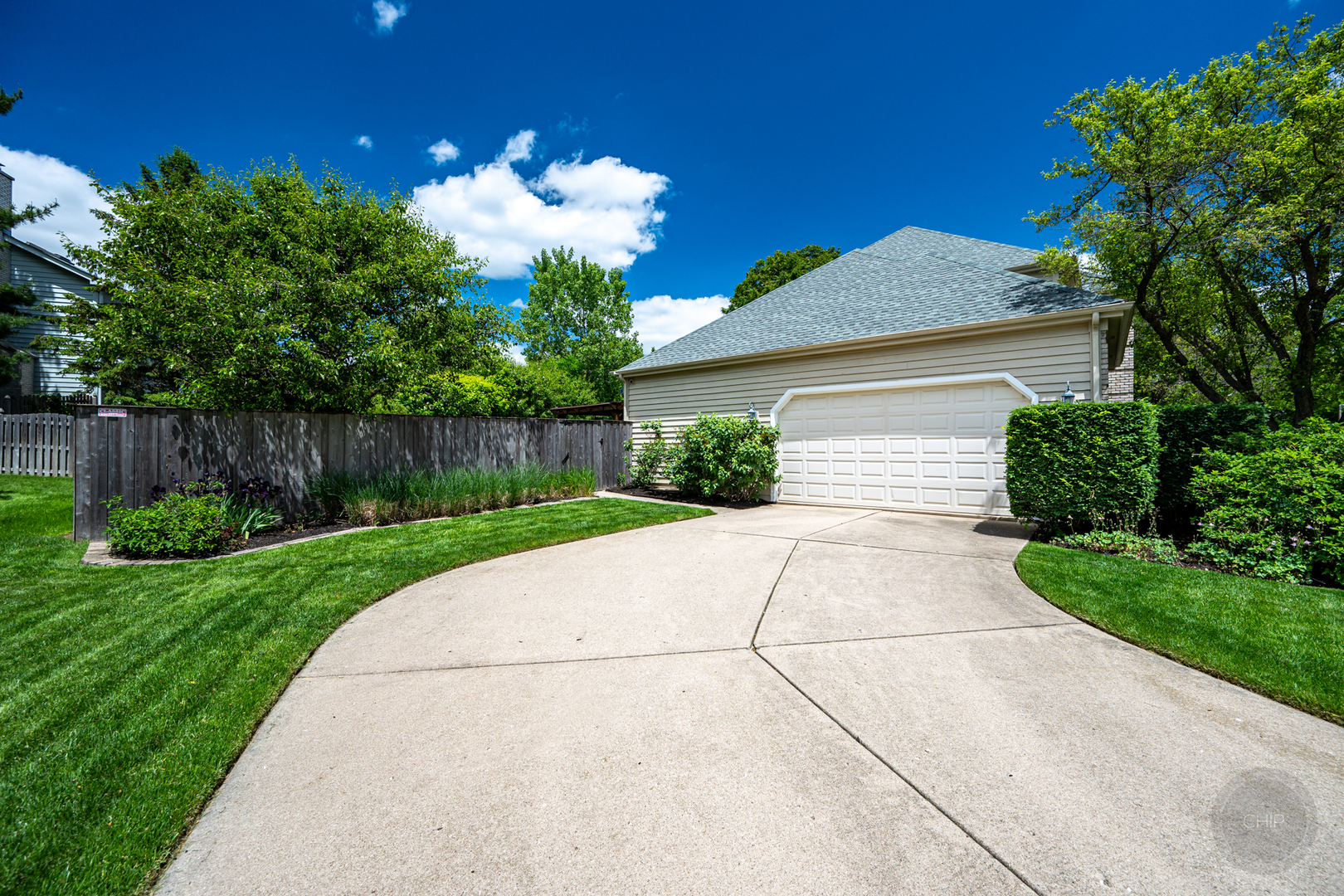 391 DuPahze Street, Naperville, IL 60565