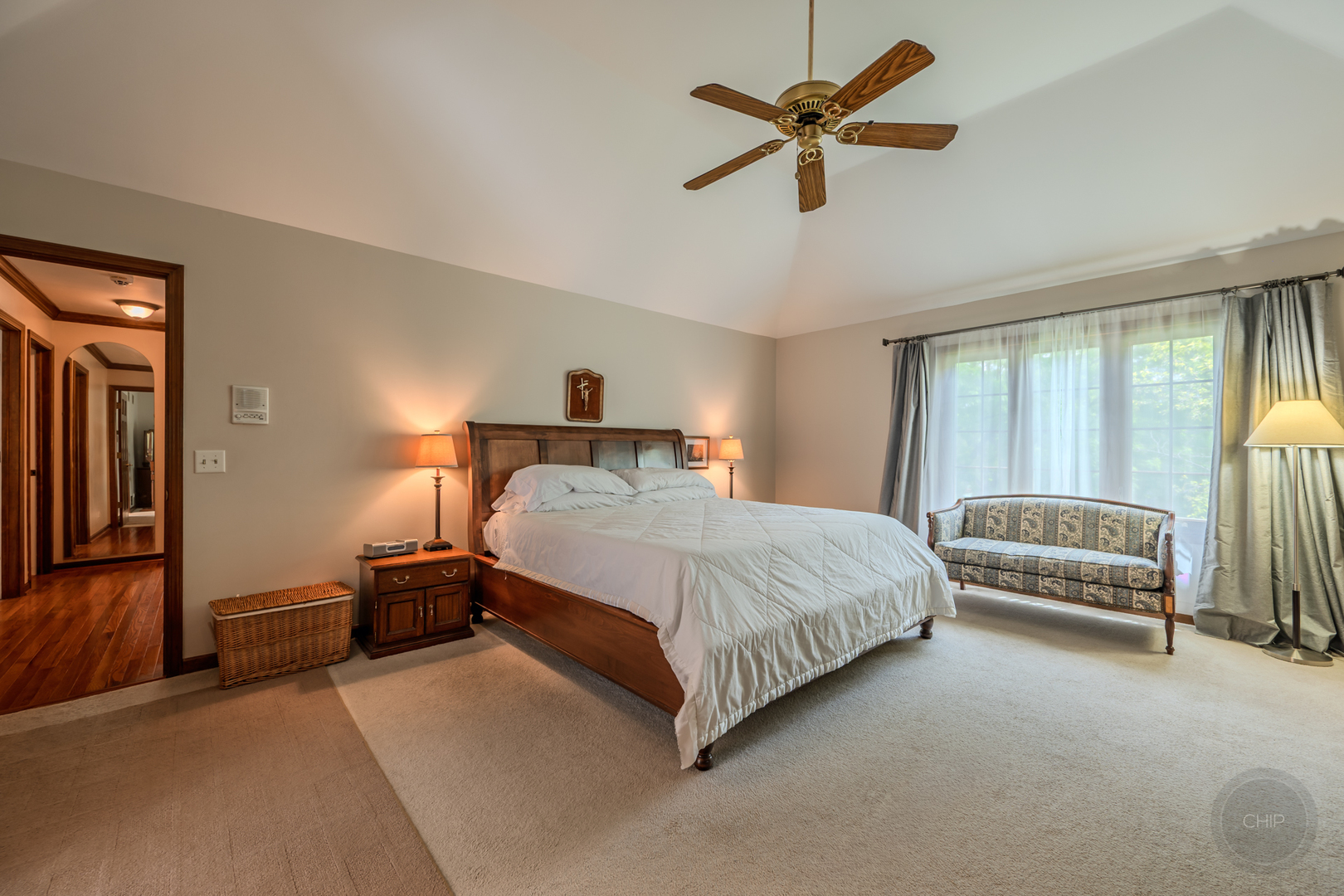391 DuPahze Street, Naperville, IL 60565