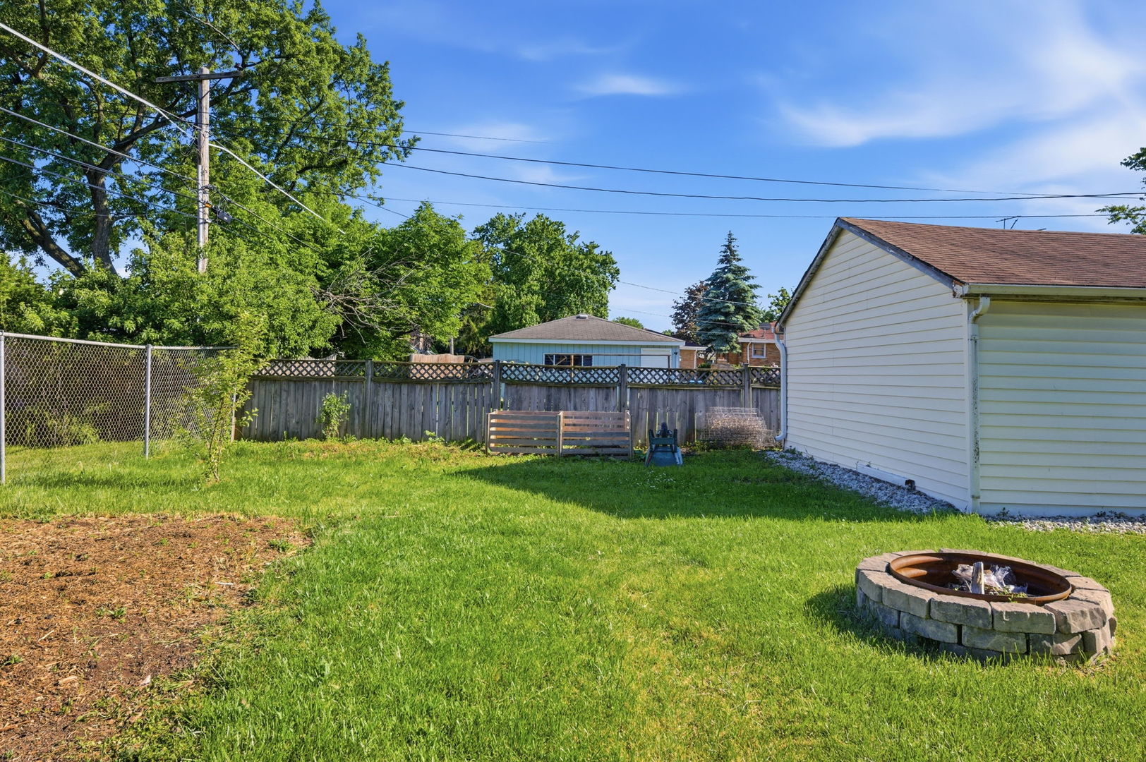 641 N Kenilworth Avenue, Elmhurst, IL 60126