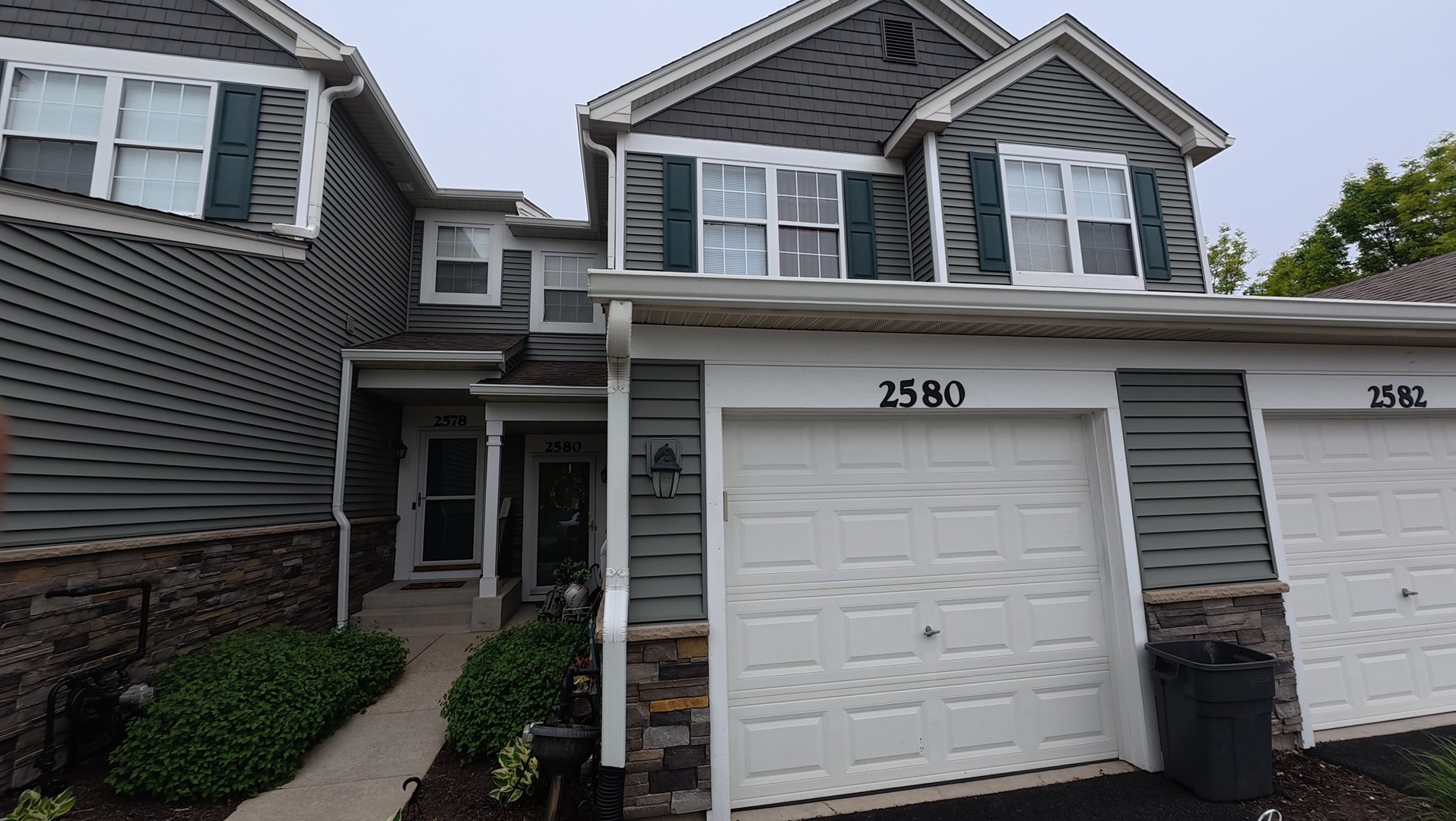 2580 Golf Ridge Circle, Naperville, IL 60563