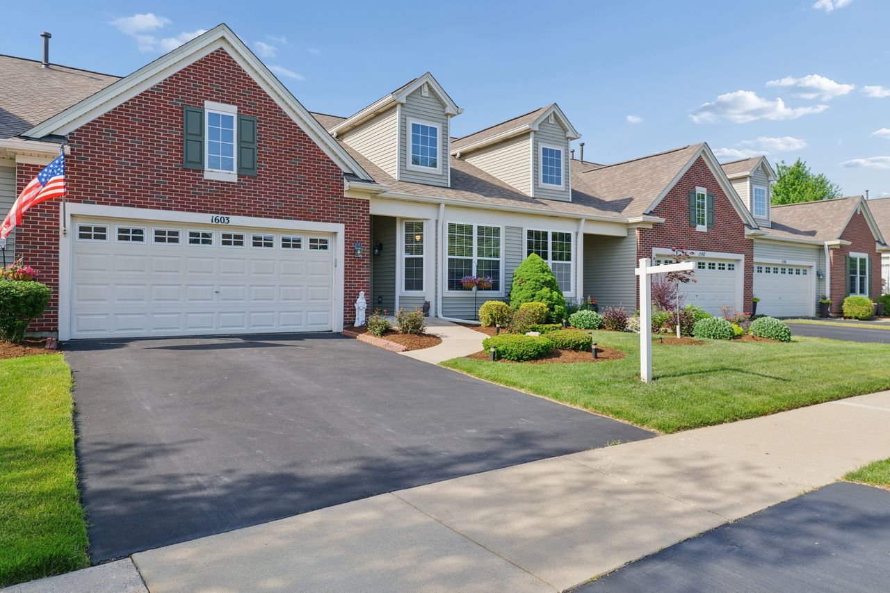 1603 Sedona Avenue, Aurora, IL 60504